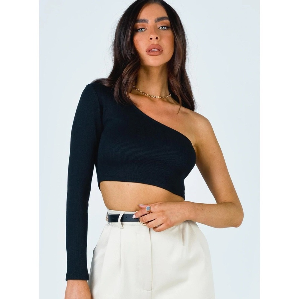 Princess Polly US2 Black Brianna One-Shoulder Long-Sleeve Crop Top